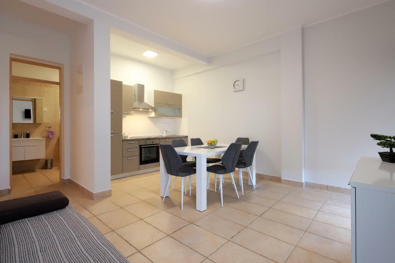 Apartments Galboka نيغيزيني المظهر الخارجي الصورة