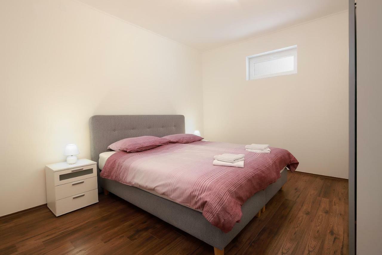 Apartments Galboka نيغيزيني المظهر الخارجي الصورة