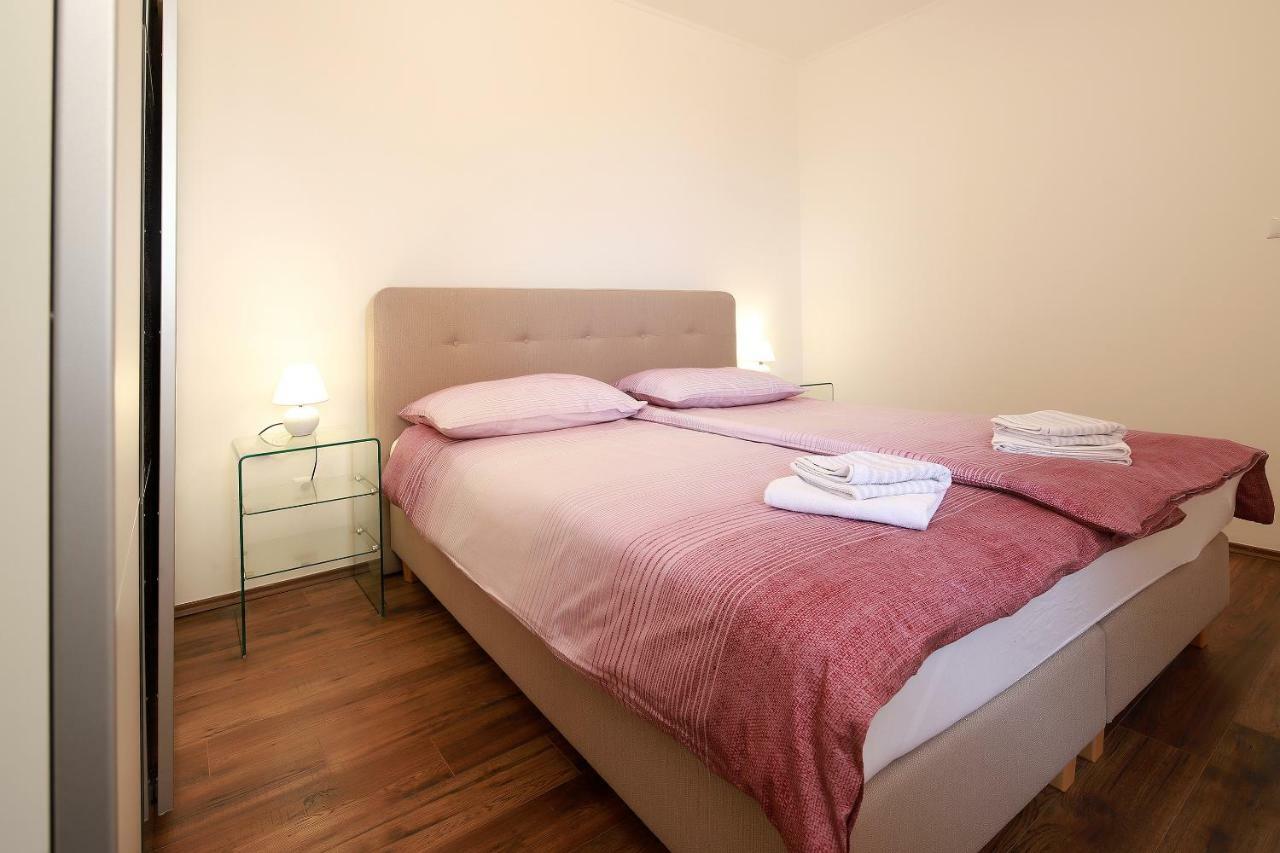 Apartments Galboka نيغيزيني المظهر الخارجي الصورة