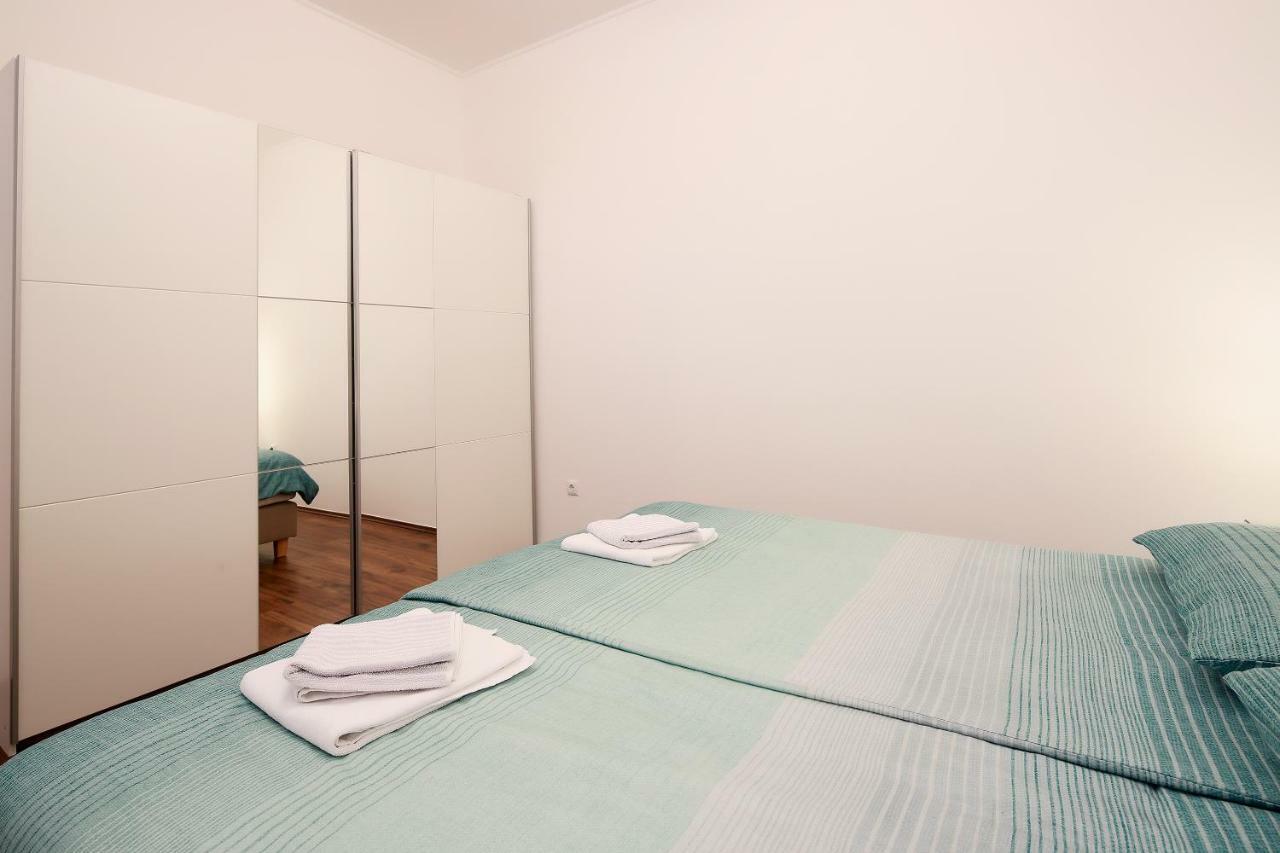 Apartments Galboka نيغيزيني المظهر الخارجي الصورة